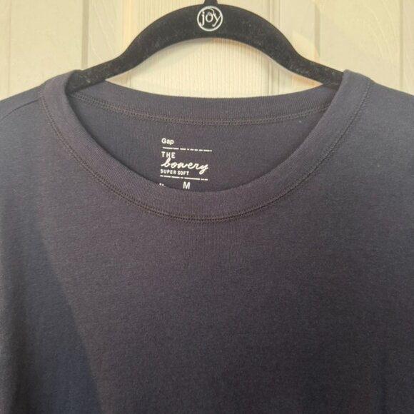 NWOT, Gap The Bowery Long Sleeve Crewneck T-Shirt, Navy Blue, Size M - Picture 3 of 15